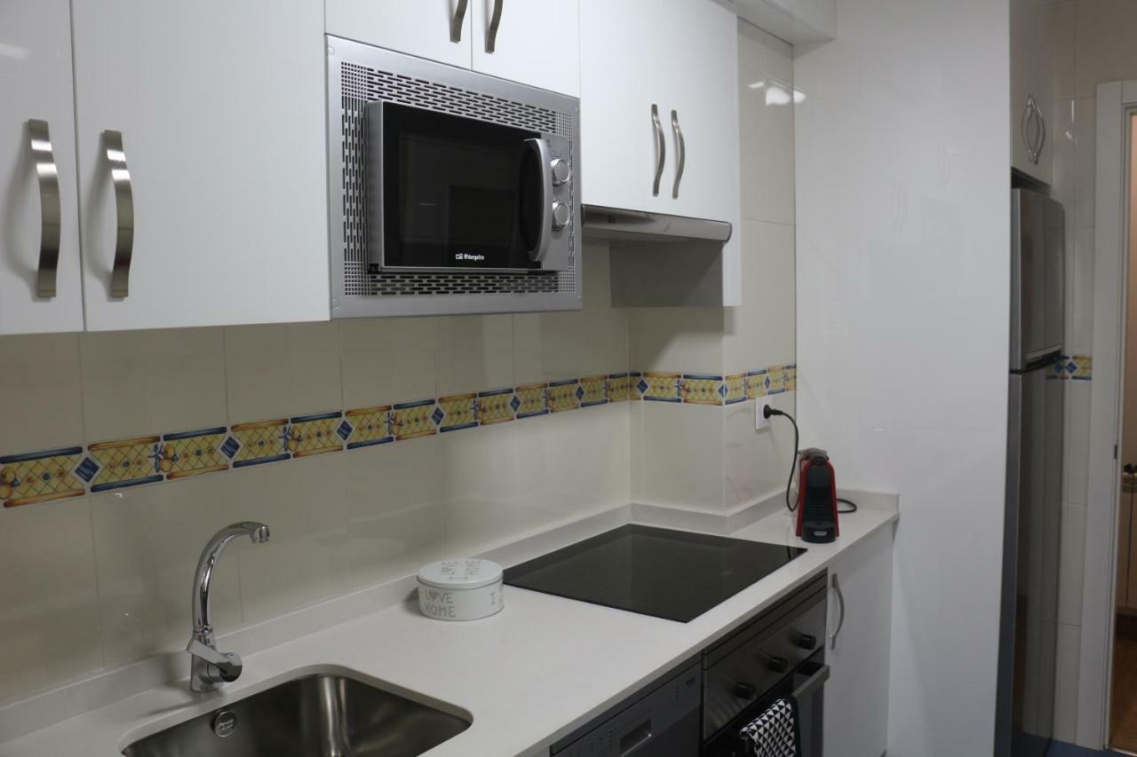 Apartamentos Homelife Roca Tarpeya Toledo Luaran gambar