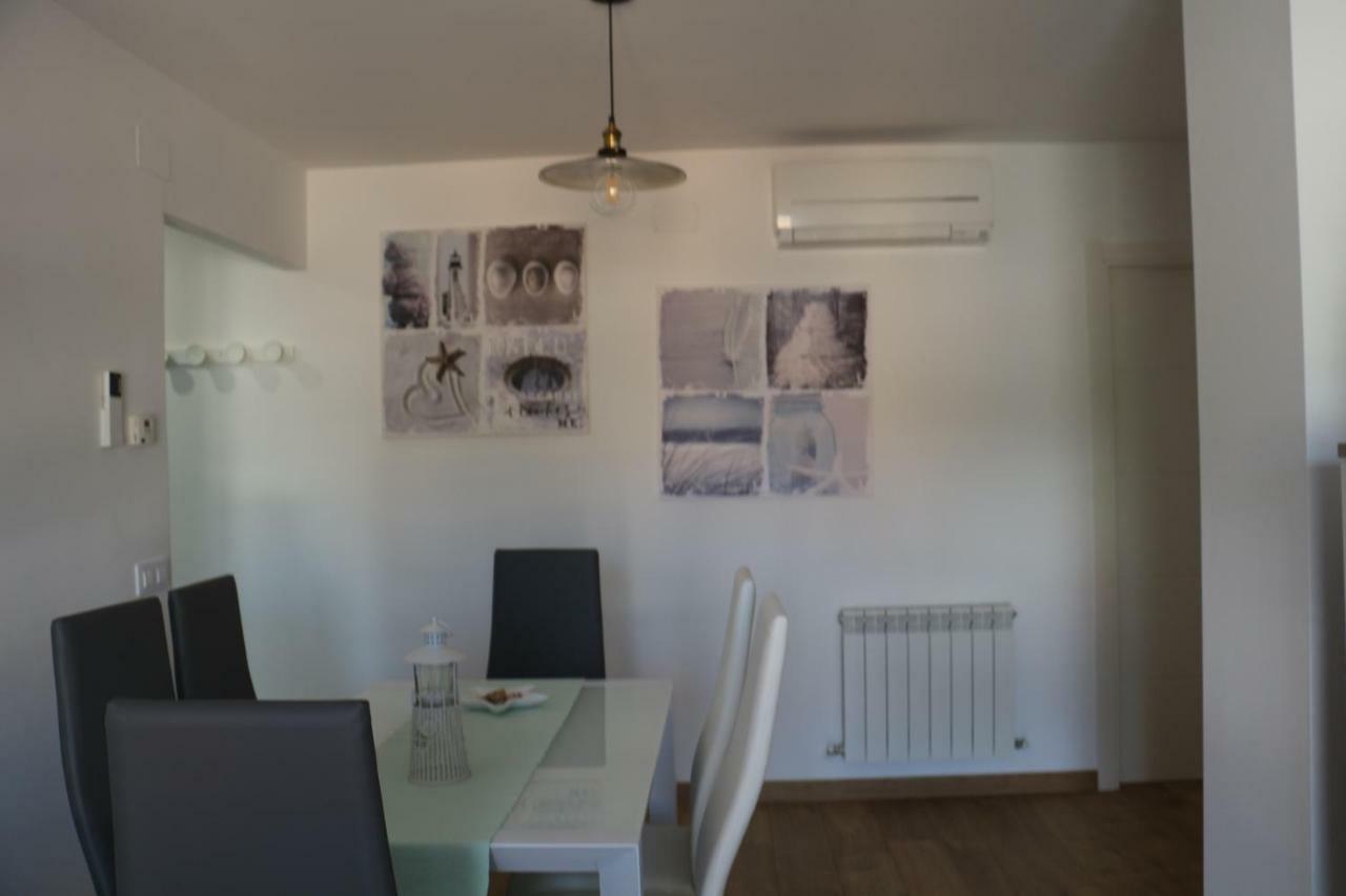 Apartamentos Homelife Roca Tarpeya Toledo Luaran gambar