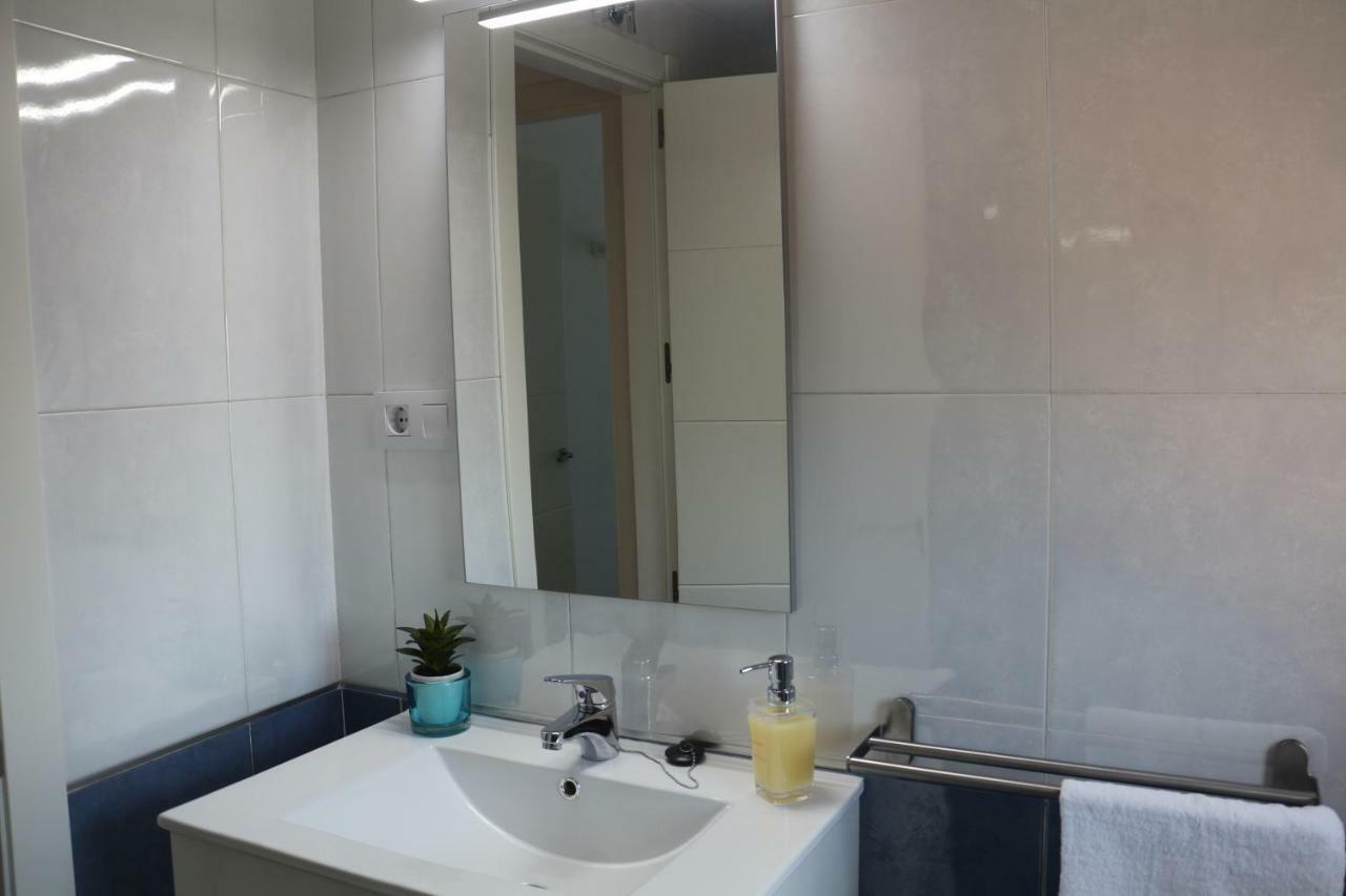 Apartamentos Homelife Roca Tarpeya Toledo Luaran gambar